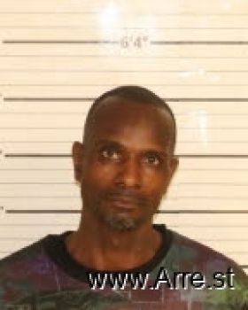 Travis R Turner Mugshot