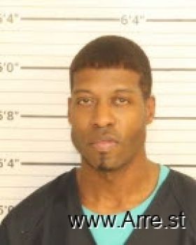 Travis Sentell Wright Mugshot