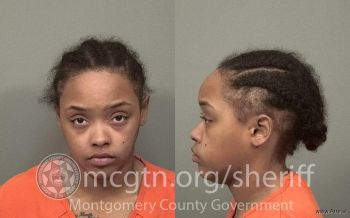 Yasmine Iiyanna Monet Smith Mugshot