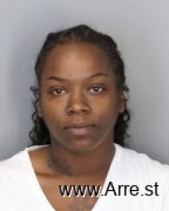 Danyelle Luster Arrest Mugshot