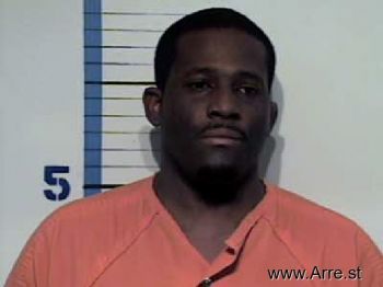 Aric Kinta Lewis Mugshot