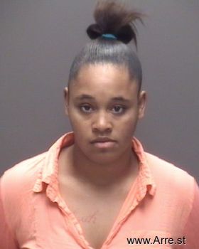 Alisha Dshaun Smith Mugshot