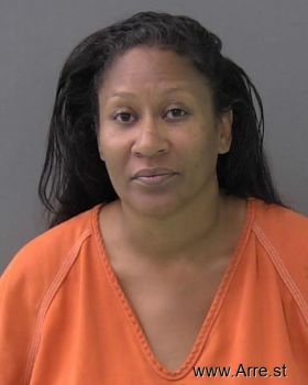 Amaris Vonnae Flores Mugshot