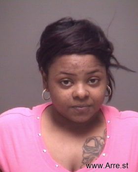 Charnell Mildred Nicole Holmes Mugshot