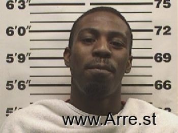 Dustin Lamar Thomas Mugshot