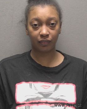 Danielle Leshae Young Mugshot