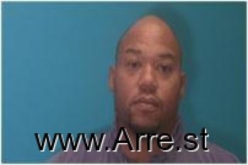 Deon Dewayne Green Mugshot