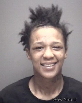 Devonna Janell Richardson Mugshot