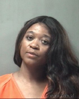 Donisha Lashay Robinson Mugshot