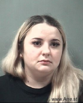 Halle Miranda Hyatt Mugshot