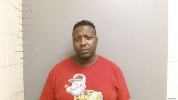 Jeramie Derail Davis Mugshot