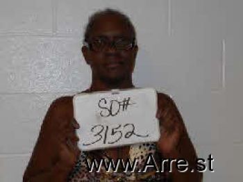 Joezet Lorine Washington Mugshot