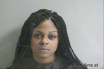 Lacee Sade Thompson Mugshot