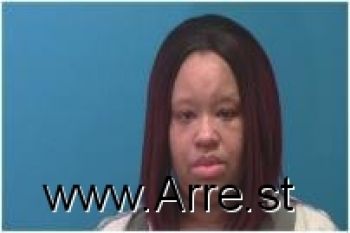 Lashundria Shanae Henry Mugshot