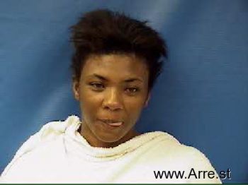 Latoya  Mudzana Mugshot