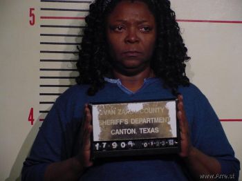 Linda Elizabeth Batiste Mugshot