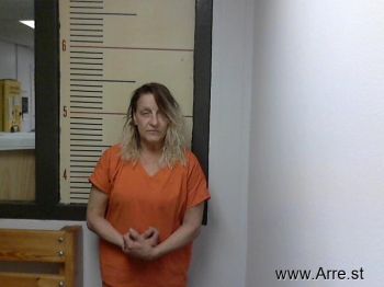 Linda K Dennis Mugshot