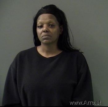 Linda Louise Hughes Mugshot