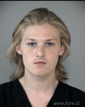 Logan  Potter Mugshot