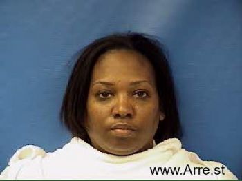 Loletha Denese Pierce Mugshot