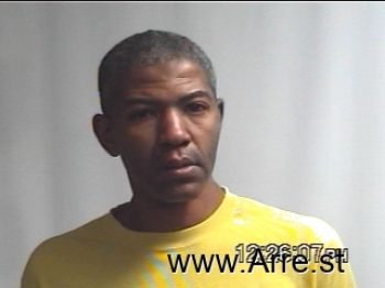 Michael Tyrone Dickson Mugshot