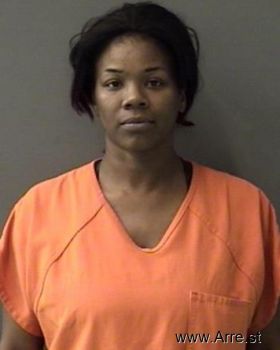 Nina Latrese Brown Mugshot