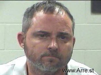 Robert Lynn Hughes Ii Mugshot