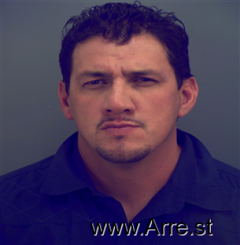 Raul  Higuera Mugshot