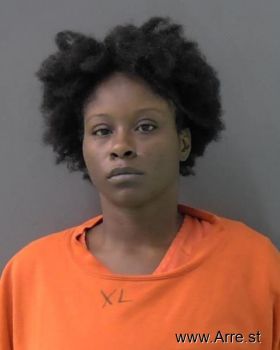 Robertnisha Elaine Quinn Mugshot