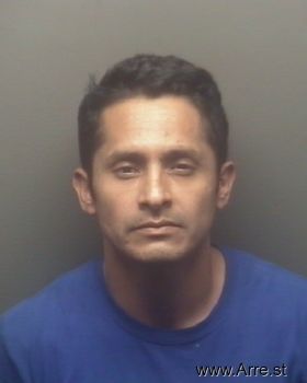 Santiago  Flores Mugshot