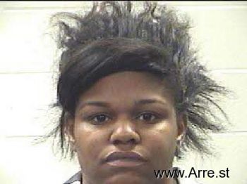 Shannon Vontrise Knighton Mugshot