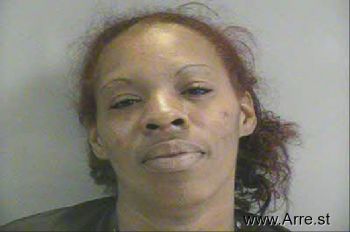 Tamekka Nicole Faniel Mugshot