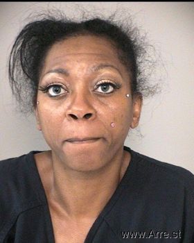 Tamisha Fay Holmes Mugshot