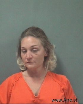 Tia Lisa Saragoza Mugshot