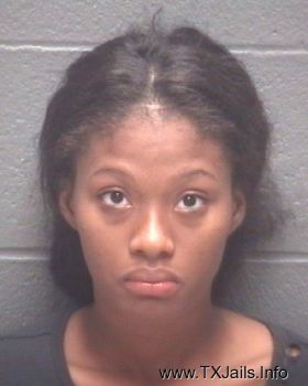 Yemaya Sequoia Lundy Mugshot