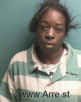 Yoronda Rochelle Jones Mugshot