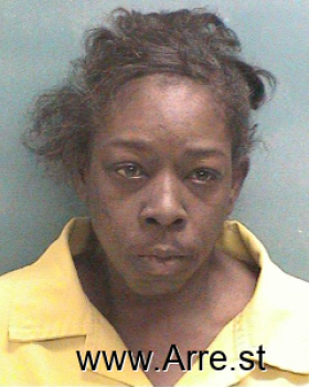 Yoronda Rochelle Jones Mugshot