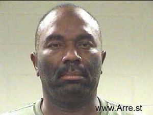 Cedric Henderson  Arrest Mugshot