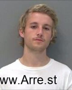 Hunter Bowman Arrest Mugshot