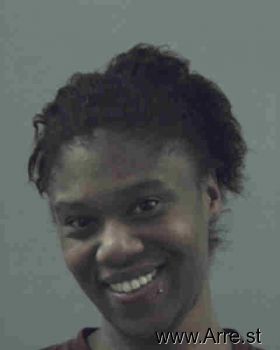 Kandice Shauntik Belle Mugshot