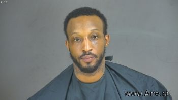 Avery Demetrius White Mugshot