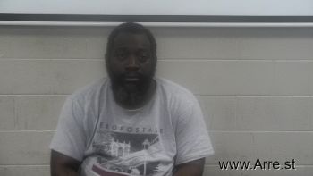 Charles Deantre Lowe Mugshot