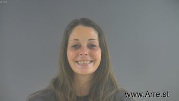 Chelsae Lynn Clevenger Mugshot