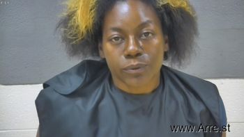 Ebony Monteya Brown Mugshot