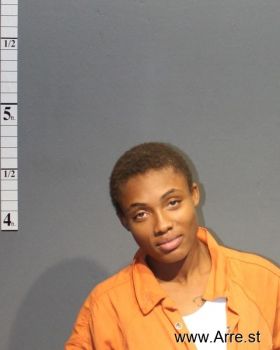 Iyannah  Smith Mugshot