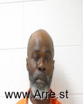 Tavares Lamont Brown Mugshot