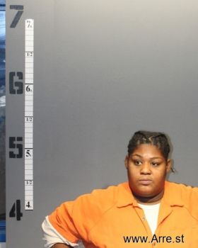 Telisa Yvelise Jones Mugshot