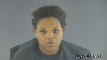 Tobshiba Shawnay Jones Mugshot