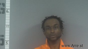 Travis Deshaun Clark Mugshot