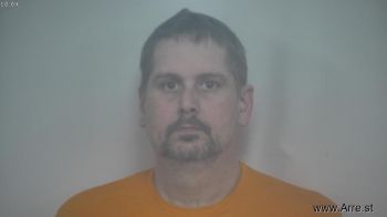 Travis Stuart Graves Mugshot